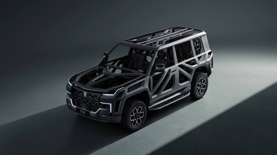 深圳262仰望U8硬派越野的科技魅力，国能汽车对传统燃油车市场的冲击